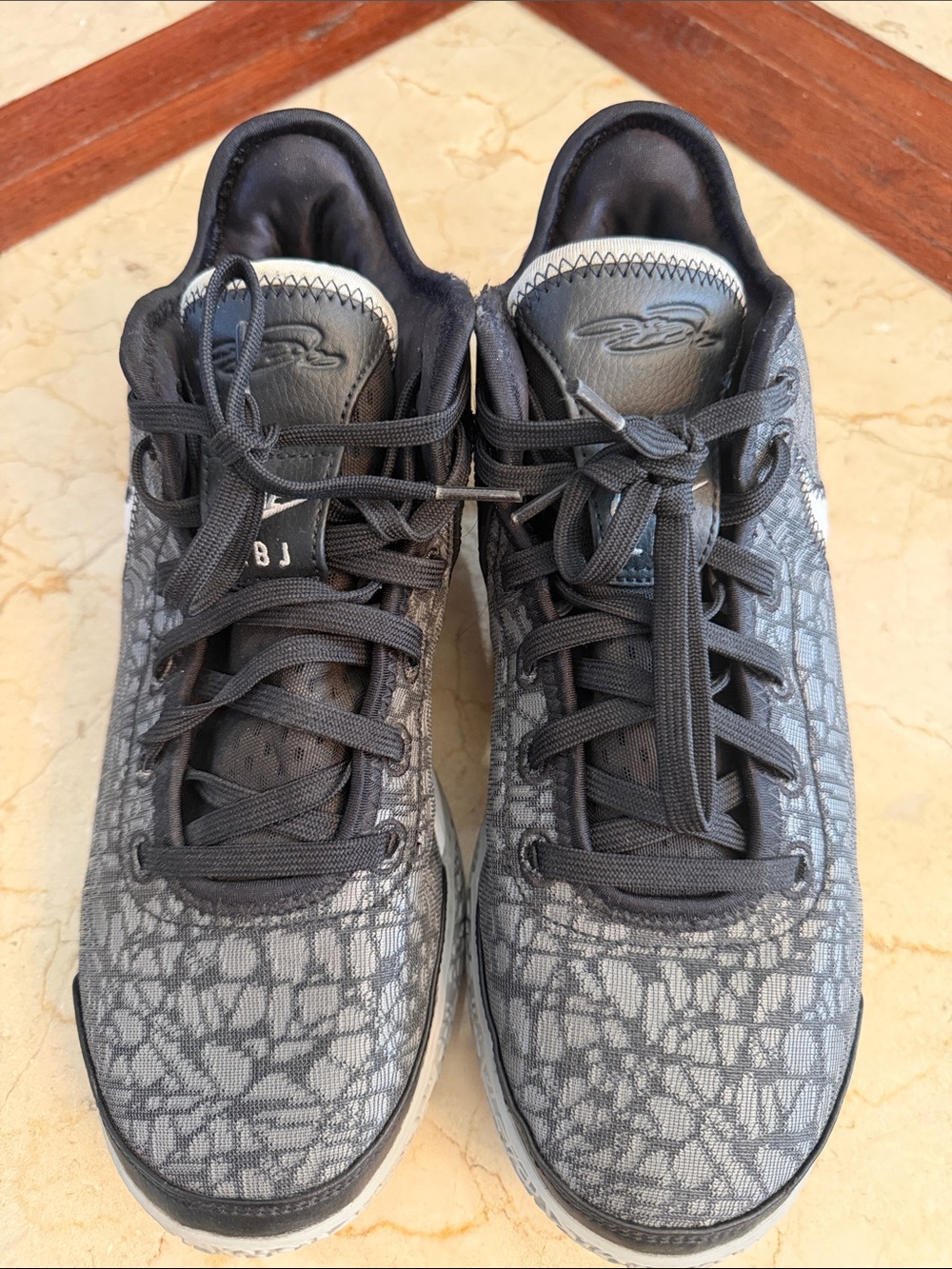 Men's Black/Gray Nike Basketball Sneakers